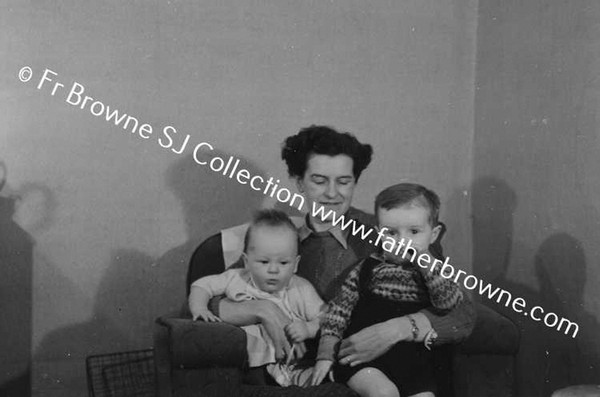 MR & MRS B MOLLOY (RATHDOWNEY) & FAMILY